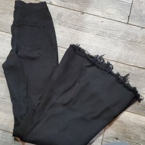 Vibrant Black Wide Leg Frayed Jeans